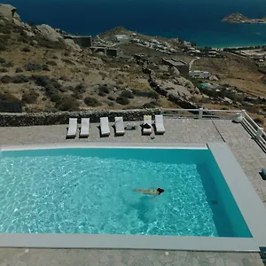 Mykonos Supreme Comfort & Apartment Kalafatis